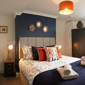 bay-viewamazing-location-looking-sea-views.yorkshirehotels.net/